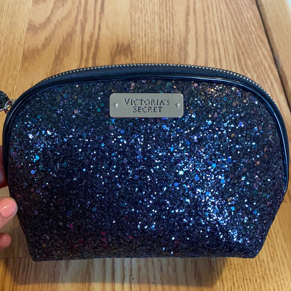 Victoria’s Secret makeup bag w/ heavenly lotion